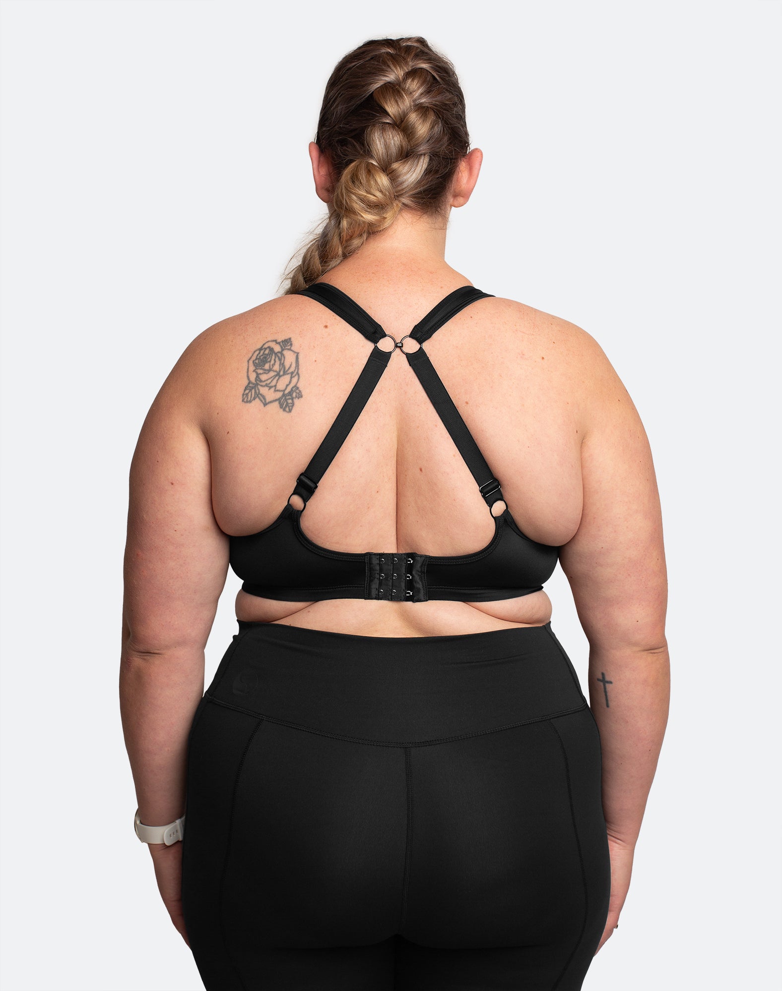 back view of a wireless sports bra for E cup, F cup and G cup