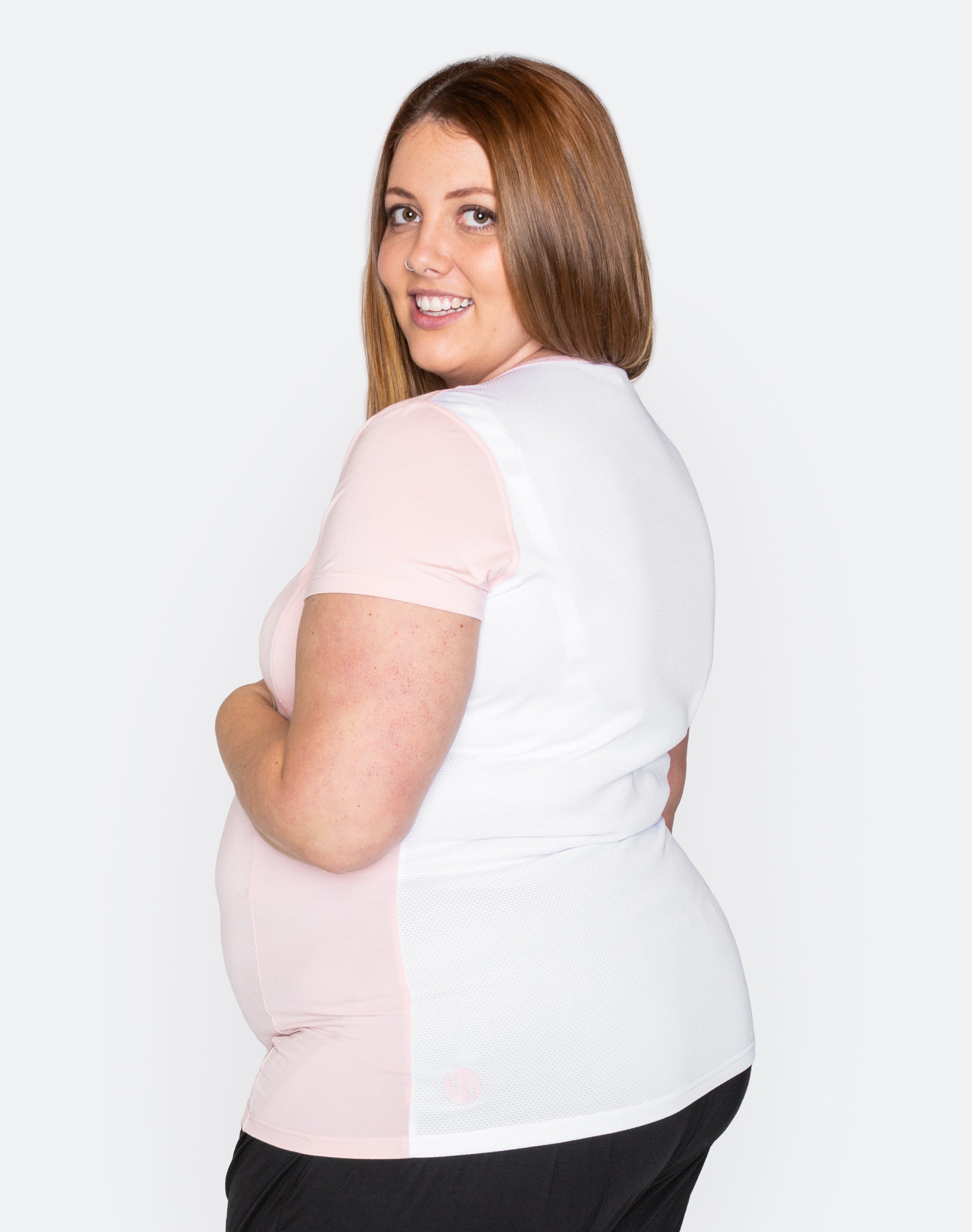 mum wearing a breastfeeding friendly exercise t-shirt 